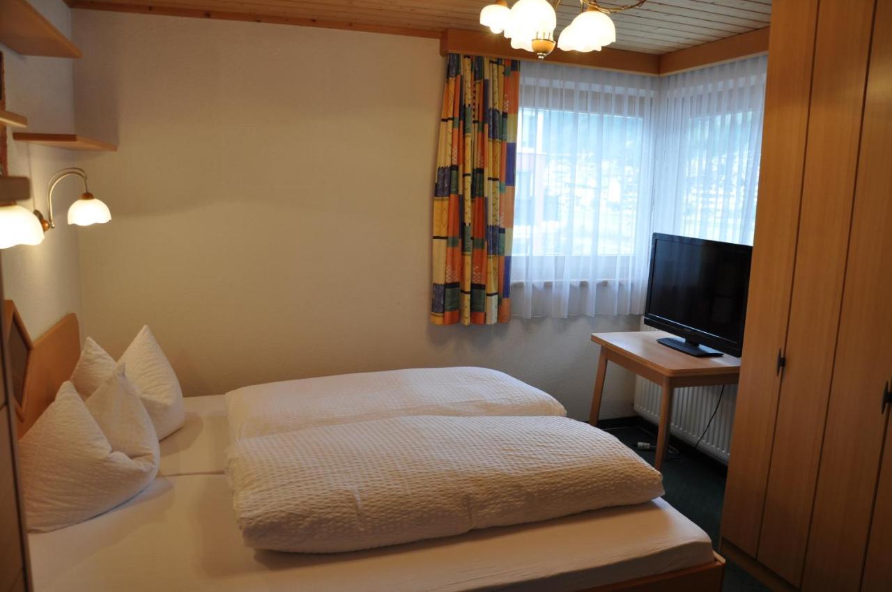 Pension Lenz Ischgl Esterno foto