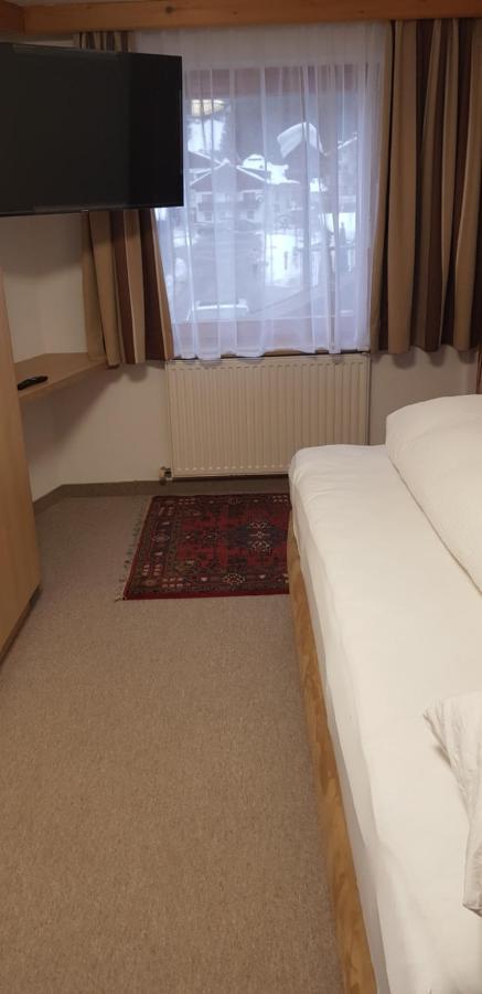 Pension Lenz Ischgl Esterno foto