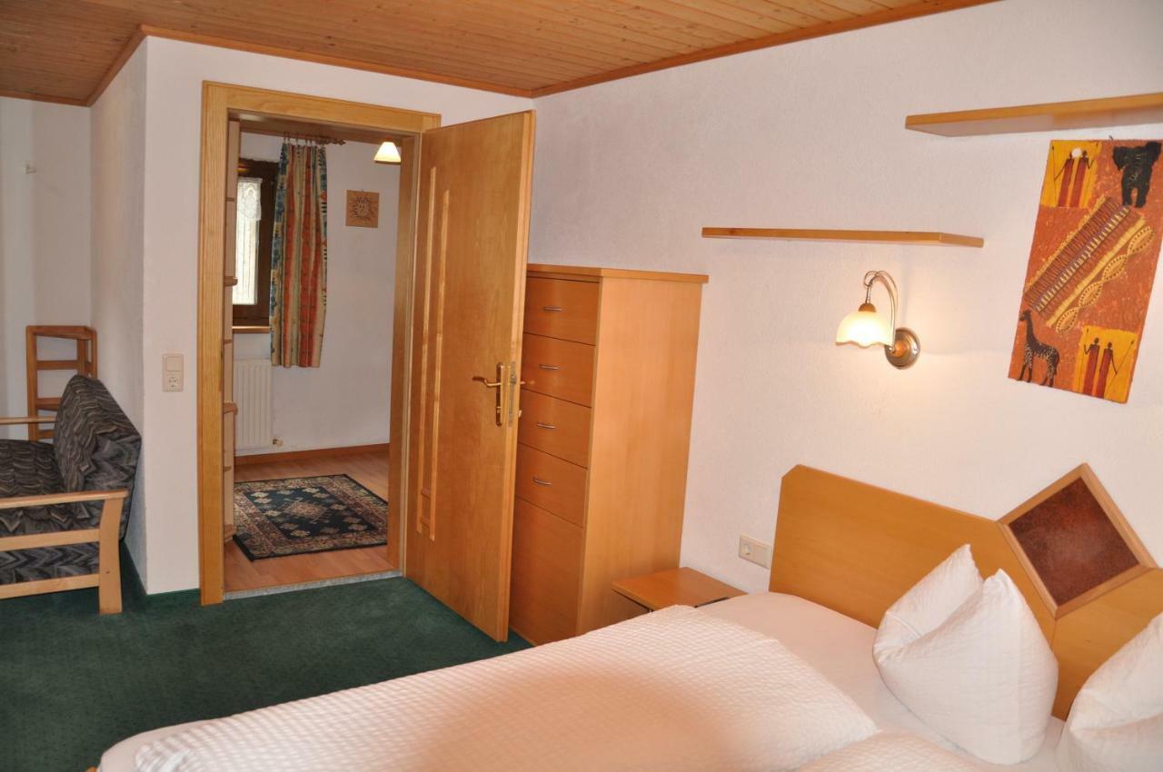 Pension Lenz Ischgl Esterno foto